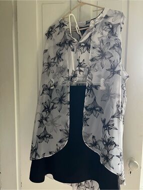 Alfani White Blouse with Black Floral Print. Sleeveless with over lay. 22 w
